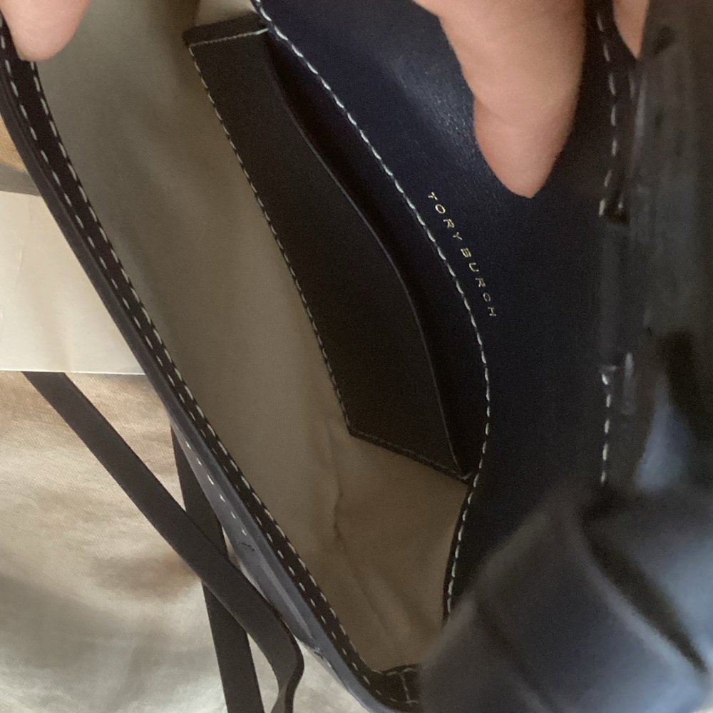 Tory Burch Dark Blue Bell Bag - Picture 5 of 6